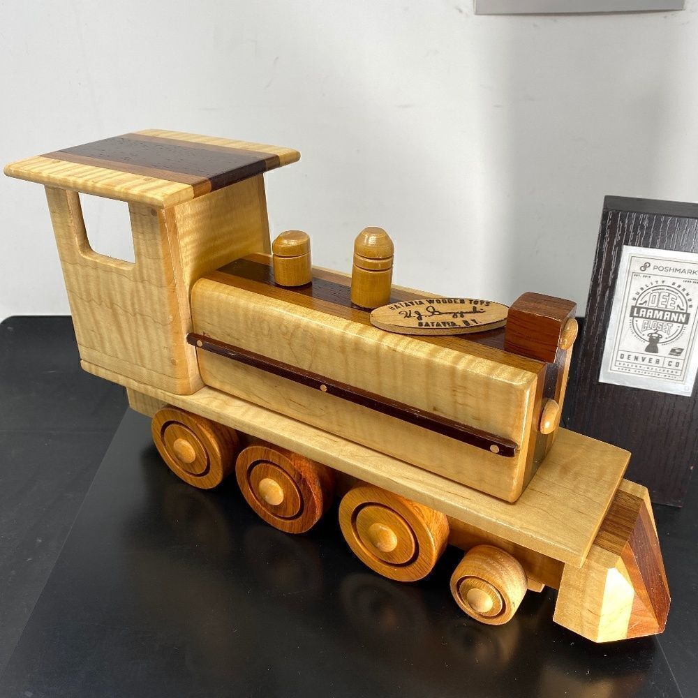 TOY TRAIN LOCOMOTIVE-by BATAVIA WOODEN TOYS